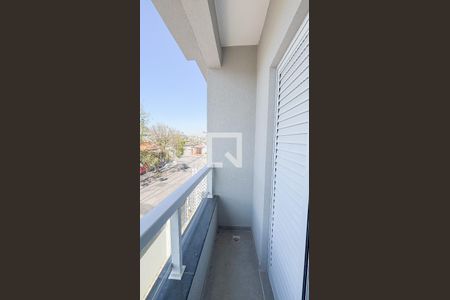 Casa à venda com 114m², 2 quartos e 4 vagasVaranda Suite 2