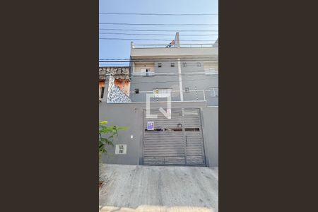 Casa à venda com 114m², 2 quartos e 4 vagasFachada