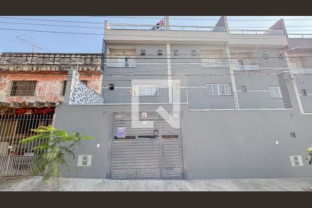 Casa à venda com 114m², 2 quartos e 4 vagasFachada