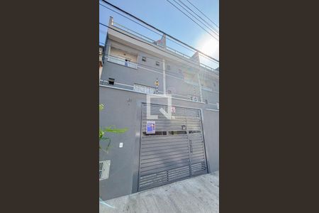 Casa à venda com 114m², 2 quartos e 4 vagasFachada