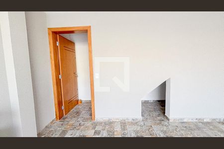 Casa à venda com 114m², 2 quartos e 4 vagasGaragem
