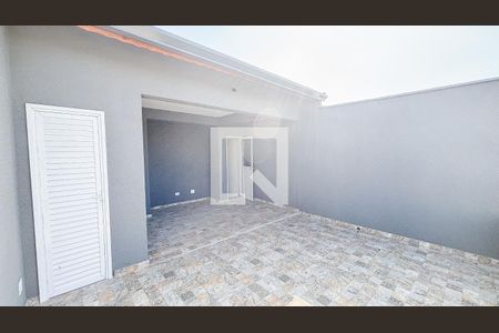 Casa à venda com 114m², 2 quartos e 4 vagasCobertura