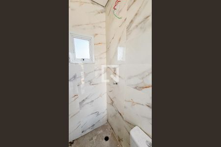 Casa à venda com 114m², 2 quartos e 4 vagasBanheiro Cobertura