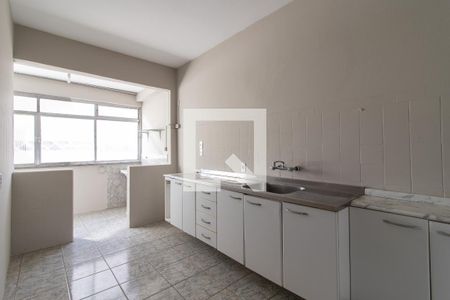 Apartamento para alugar com 180m², 3 quartos e sem vaga Apartamento para alugar com 180m², 3 quartos e sem vagaCozinha