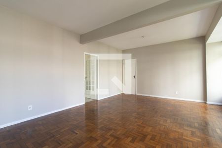 Apartamento para alugar com 180m², 3 quartos e sem vaga Apartamento para alugar com 180m², 3 quartos e sem vagaSala