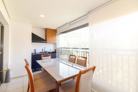 Apartamento à venda com 78m², 2 quartos e 1 vagaEspaço Gourmet e Sacada