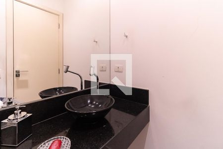 Apartamento para alugar com 241m², 3 quartos e 3 vagasLavabo