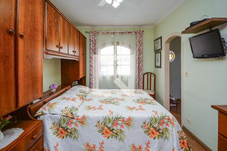 Casa à venda com 280m², 4 quartos e 4 vagasSuíte 2