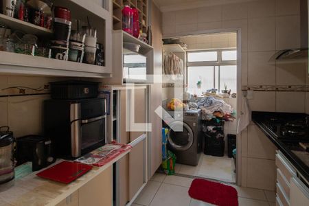 Apartamento à venda com 89m², 2 quartos e 1 vaga Apartamento à venda com 89m², 2 quartos e 1 vagaCozinha e Área de Serviço