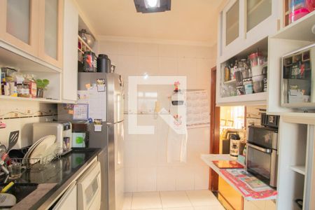 Apartamento à venda com 89m², 2 quartos e 1 vaga Apartamento à venda com 89m², 2 quartos e 1 vagaCozinha e Área de Serviço