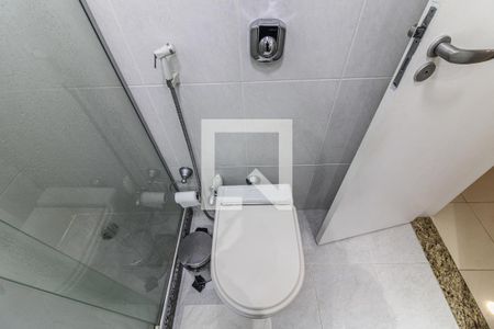 Apartamento à venda com 200m², 4 quartos e 3 vagas Apartamento à venda com 200m², 4 quartos e 3 vagasSuíte 4 - Banheiro