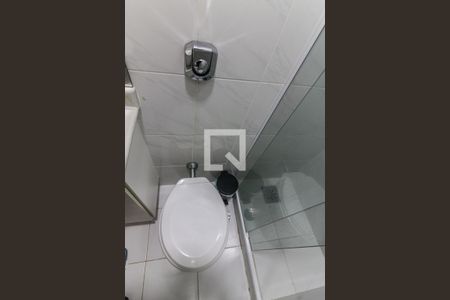 Apartamento à venda com 200m², 4 quartos e 3 vagas Apartamento à venda com 200m², 4 quartos e 3 vagasSuíte 3 - Banheiro