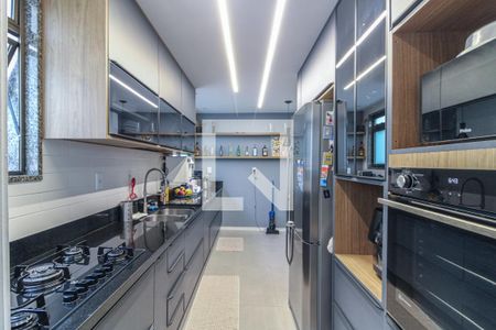 Apartamento à venda com 200m², 4 quartos e 3 vagas Apartamento à venda com 200m², 4 quartos e 3 vagasCozinha