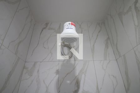 Banheiro de casa para alugar com 1 quarto, 75m² em Olaria, Rio de Janeiro