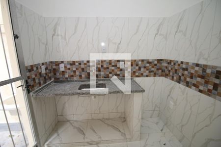 Cozinha de casa para alugar com 1 quarto, 75m² em Olaria, Rio de Janeiro