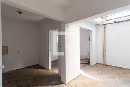 Casa à venda com 239m², 4 quartos e 1 vagaQuintal