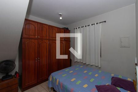 Casa à venda com 260m², 5 quartos e 1 vaga Casa à venda com 260m², 5 quartos e 1 vagaQuarto 4