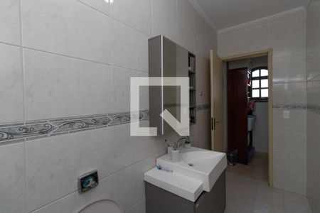 Casa à venda com 260m², 5 quartos e 1 vaga Casa à venda com 260m², 5 quartos e 1 vagaBanheiro 2