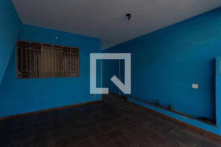 Casa à venda com 260m², 5 quartos e 1 vaga Casa à venda com 260m², 5 quartos e 1 vagaGaragem