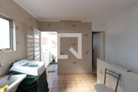 Casa à venda com 260m², 5 quartos e 1 vaga Casa à venda com 260m², 5 quartos e 1 vagaÁrea de Serviço 2