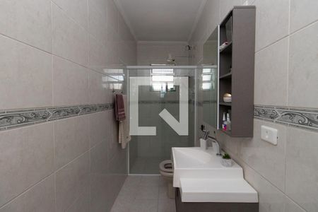 Casa à venda com 260m², 5 quartos e 1 vaga Casa à venda com 260m², 5 quartos e 1 vagaBanheiro 2