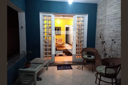 Casa à venda com 2 quartos, 95m² em Santana, Niterói