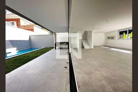 Casa de Condomínio à venda com 4 quartos, 472m² em Santo Amaro, São Paulo