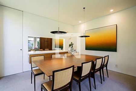 Casa à venda com 3 quartos, 497m² em Jardim Paulista, São Paulo