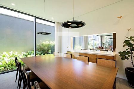 Casa à venda com 3 quartos, 497m² em Jardim Paulista, São Paulo