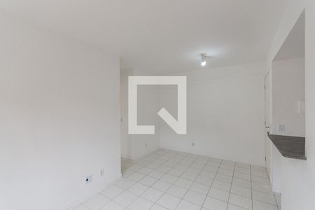 Sala de apartamento para alugar com 2 quartos, 50m² em Vila Isabel, Rio de Janeiro