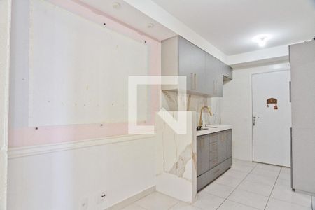 Sala de apartamento para alugar com 1 quarto, 32m² em Vila Palmeiras, São Paulo