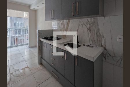 Sala/Cozinha de apartamento para alugar com 1 quarto, 32m² em Vila Palmeiras, São Paulo