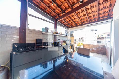 Apartamento para alugar com 100m², 2 quartos e 1 vaga Apartamento para alugar com 100m², 2 quartos e 1 vagaCozinha