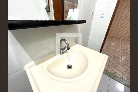 Casa à venda com 128m², 2 quartos e sem vagaBanheiro 