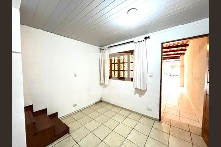 Sala de casa à venda com 2 quartos, 128m² em Vila Guarani (zona Sul), São Paulo