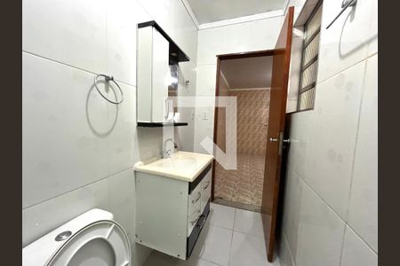 Casa à venda com 128m², 2 quartos e sem vagaBanheiro 