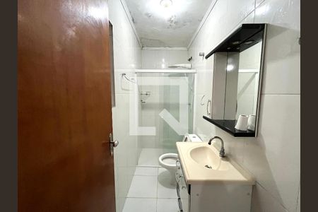 Casa à venda com 128m², 2 quartos e sem vagaBanheiro 