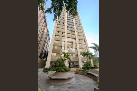 Apartamento à venda com 70m², 3 quartos e 1 vagaFachada