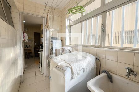 Apartamento à venda com 70m², 3 quartos e 1 vagaÁrea de Serviço