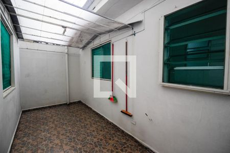 Apartamento à venda com 70m², 2 quartos e 1 vaga Apartamento à venda com 70m², 2 quartos e 1 vagaQuintal