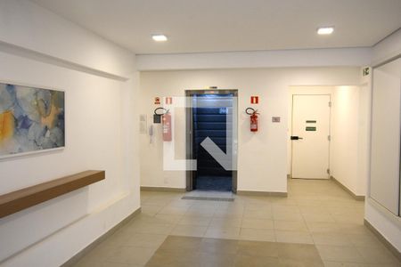 Apartamento para alugar com 29m², 1 quarto e sem vagaHall social