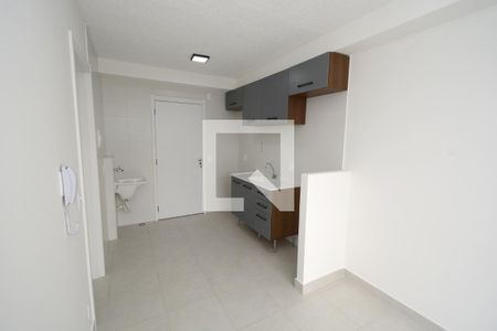 Sala/Cozinha de apartamento para alugar com 1 quarto, 29m² em Socorro, São Paulo