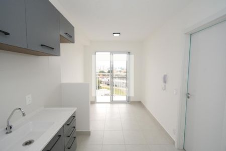 Sala/Cozinha de apartamento para alugar com 1 quarto, 29m² em Socorro, São Paulo
