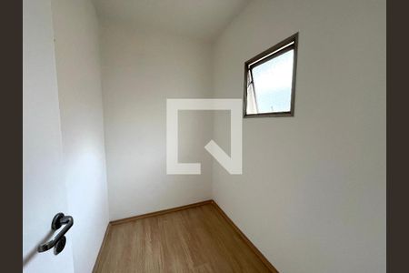 Apartamento para alugar com 75m², 2 quartos e 1 vaga Apartamento para alugar com 75m², 2 quartos e 1 vagaQuarto de Serviço