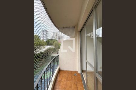 Apartamento para alugar com 75m², 2 quartos e 1 vaga Apartamento para alugar com 75m², 2 quartos e 1 vagaVaranda