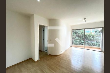 Apartamento para alugar com 75m², 2 quartos e 1 vaga Apartamento para alugar com 75m², 2 quartos e 1 vagaSala