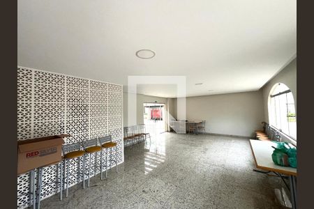 Apartamento para alugar com 75m², 2 quartos e 1 vaga Apartamento para alugar com 75m², 2 quartos e 1 vagaÁrea comum - Salão de festas