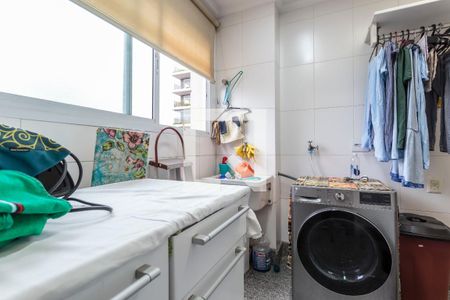 Apartamento à venda com 262m², 3 quartos e 4 vagasÁrea de Serviço