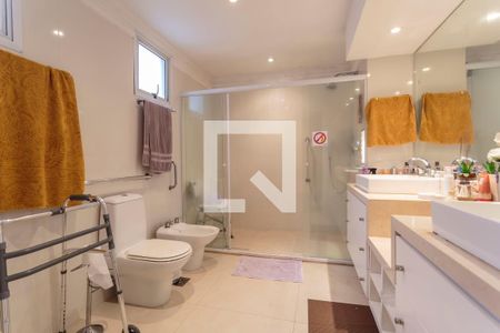 Apartamento à venda com 262m², 3 quartos e 4 vagasBanheiro