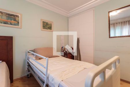 Apartamento à venda com 262m², 3 quartos e 4 vagasquarto 2